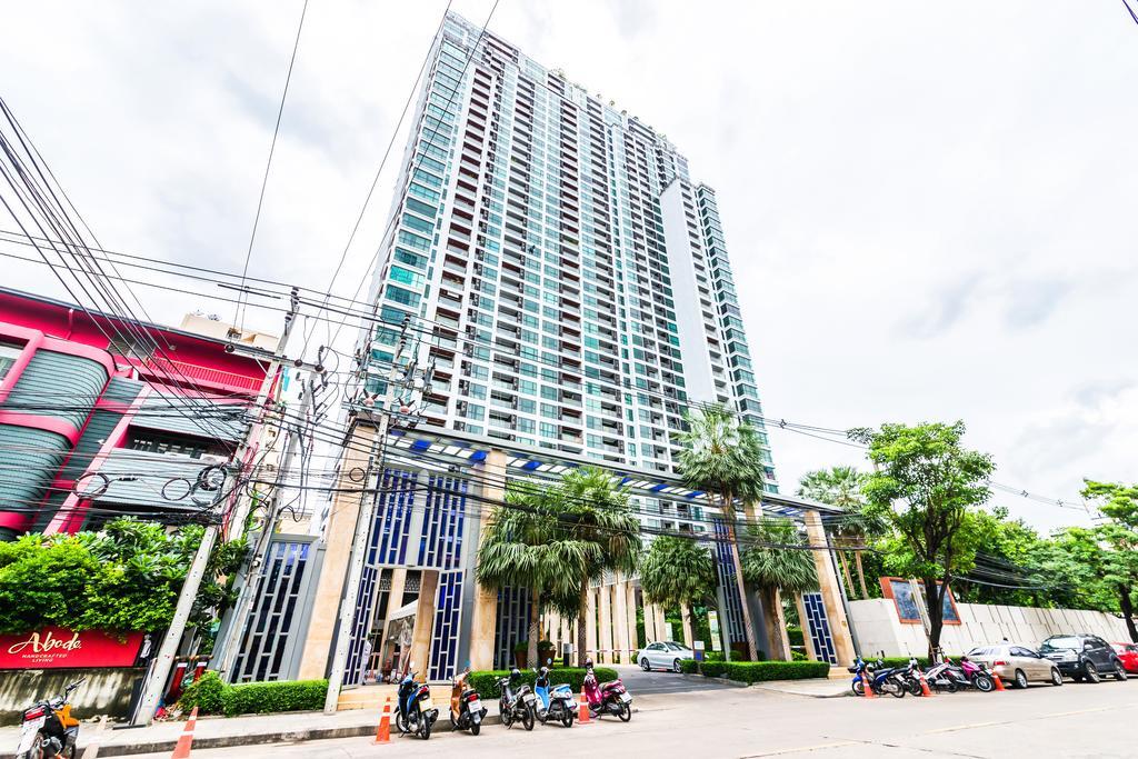 The Address Sathorn By Favstay Bangkok Phòng bức ảnh