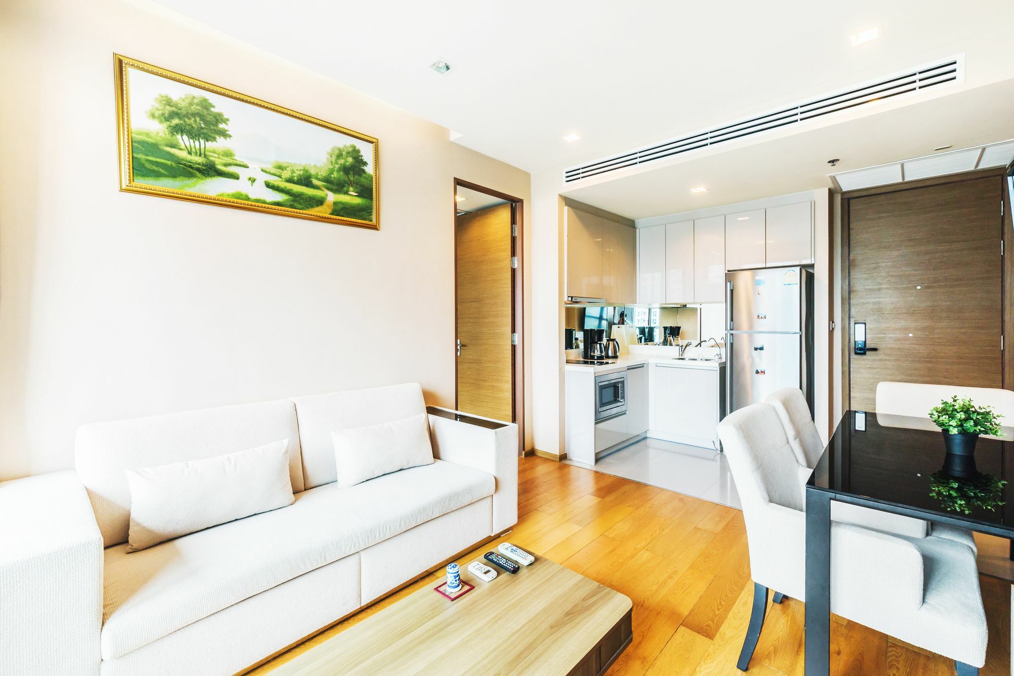 The Address Sathorn By Favstay Bangkok Ngoại thất bức ảnh